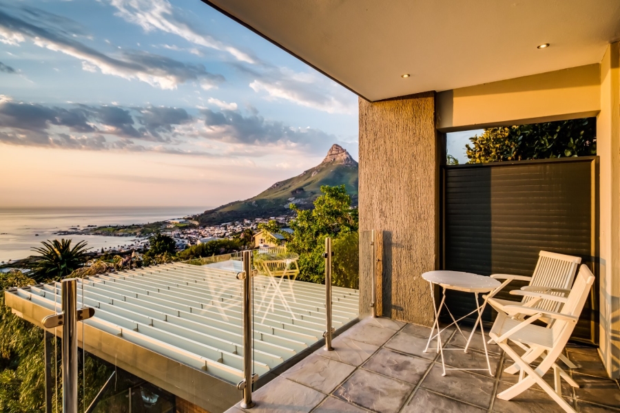 7 Bedroom Property for Sale in Camps Bay Western Cape